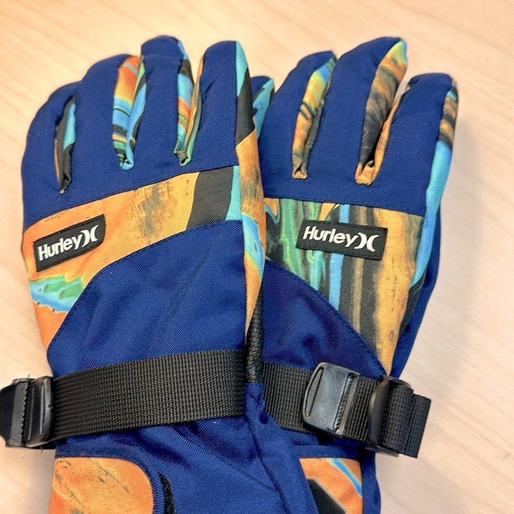 Hurley Snow Gloves S-Med NWT